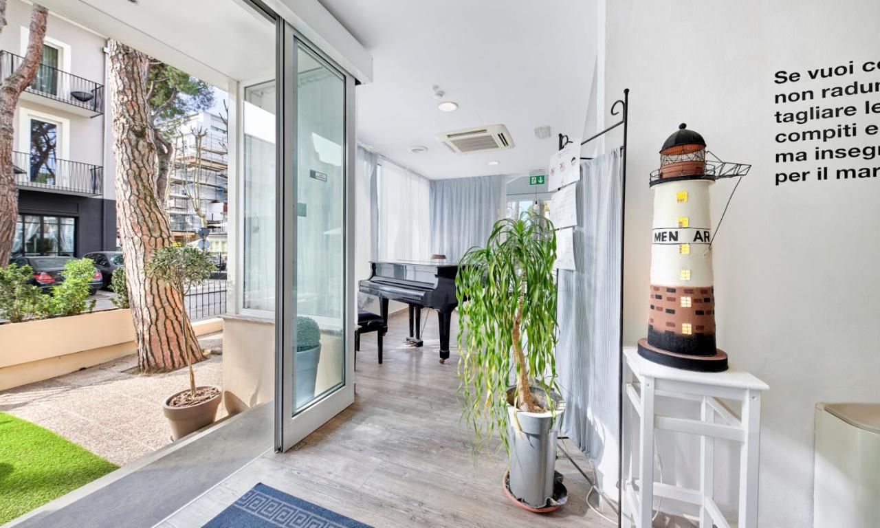 Hotel Arlecchino Riccione Luaran gambar