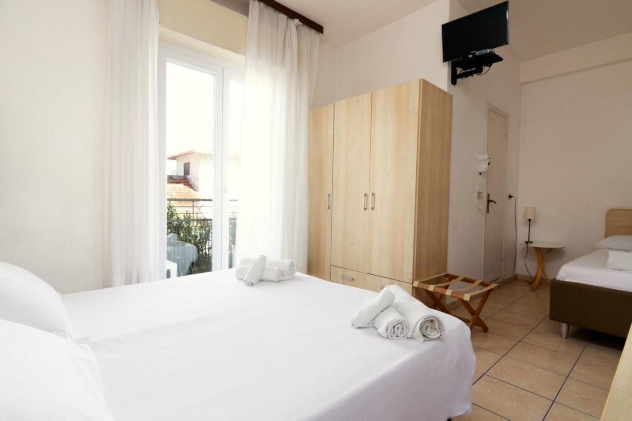 Hotel Arlecchino Riccione Luaran gambar